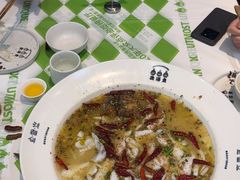 -渔语鱼酸菜鱼新川菜(来福士店)