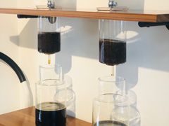 -Line 咖啡(石厦花园店)