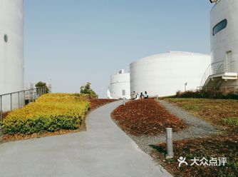周末好去处~上海油罐艺术中心