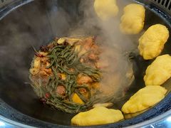 -哈尔滨烧烤·山河村铁锅炖(交大店)