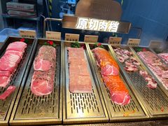 -山焱·炭火自助烤肉(周浦万达店)