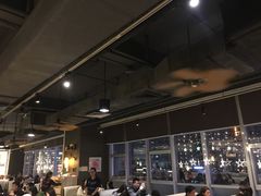 大堂-大头虾越式风味餐厅(光明广场店)