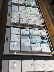 -东方福珠宝( 青岛店)