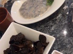 -一席地·本地鸡窝·杭帮鸡火锅(萧山银隆百货店)