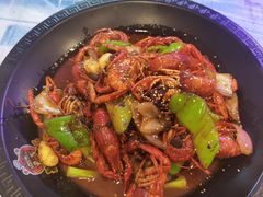 十三香小龙虾-金陵暴走小龙虾·迷踪蟹(凯德MALL店)