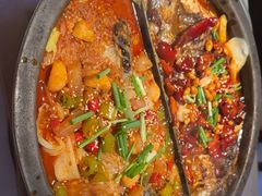 -鸣记脆皮烤鱼·海鲜烤鱼(三八广场店)