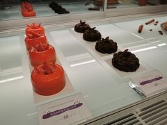 -潮一不贰·法式甜品·生日蛋糕·西式简餐(外滩店)