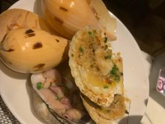 -雍和会海鲜姿造自助(湖东路店)