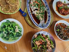 -芦茨金富饭庄·25年老字号·专做稻草鸡