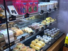 面包甜点陈列柜-资溪面包(城中店)