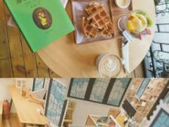 -猫的天空之城概念书店(杭州南宋御街店)