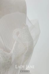 -Lady  Jane高端婚纱礼服馆