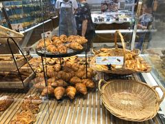 -巴黎贝甜(常德路店)