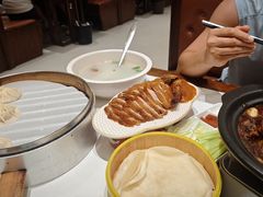 -梅利汴京烤鸭•开封豫菜地标店(东大街店)