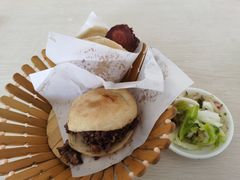 精品火烧-闫家驴肉老店(华电一校店)