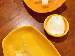 -BHC炸鸡(明洞总店)