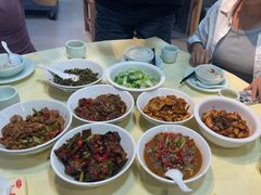 -笨罗卜浏阳菜馆(龙华鹏润达店)