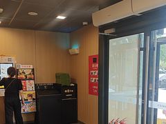 -麦当劳(卫星广场店)