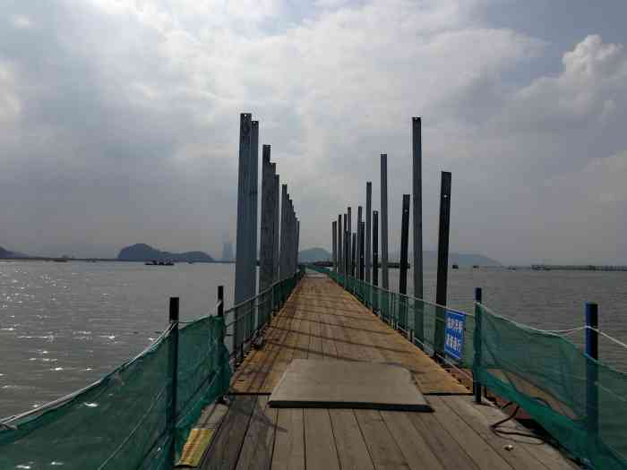 翡翠湾海洋公园-"翡翠湾海洋公园92 奉化新开发的一个景.