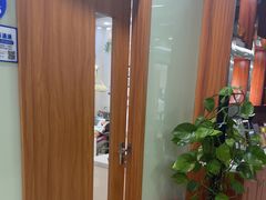 -茂菊口腔连锁(浦东南路店)