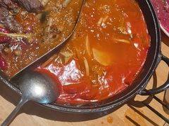 -三个四川人火锅(华联商厦店)