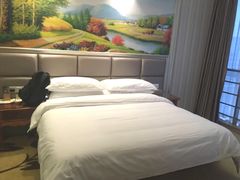 -维也纳国际酒店·宁波鄞州南部商务区罗蒙环球城店
