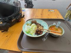 -巷仔内·台湾卤肉饭(七宝店)