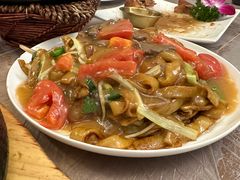 湿炒牛河-李记潮汕砂锅粥(营福路店)