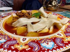 沙湾大盘鸡-塔哈尔·新疆盛宴(城西银泰店)