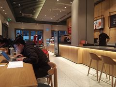 -星巴克(武汉光谷青年汇店)