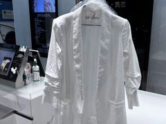 -福奈特洗衣洗鞋(东方路店)