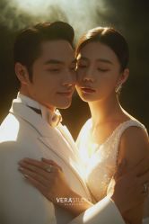 -至臻微拉婚纱摄影