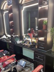 -豪帅男士理容馆