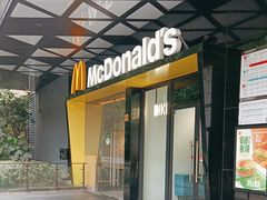 -麦当劳(徐汇漕溪北路百脑汇店)