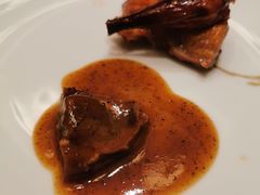 品臻松露干鲍脆皮乳鸽-海味观(老西门店)