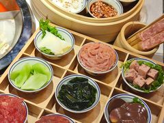 -卤校长重庆火锅(银泰城店)