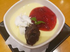 布丁配草莓酱-胜博殿日式炸猪排(西红门店)