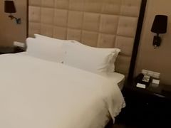 -长沙豪布斯卡酒店(长沙省政府德思勤店)
