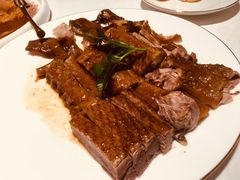 中山妙龄乳鸽-十二粤味·顺德菜·烧鹅点心(五四广场店)