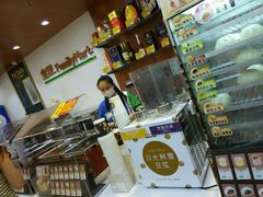 -全家便利店(车站南路店)