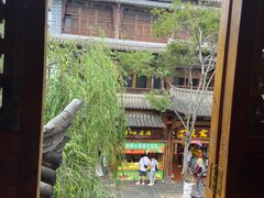 -桥香园云南过桥米线(红龙井店)
