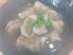 芥菜鲜肉馄饨-如意馄饨(龙西路店)