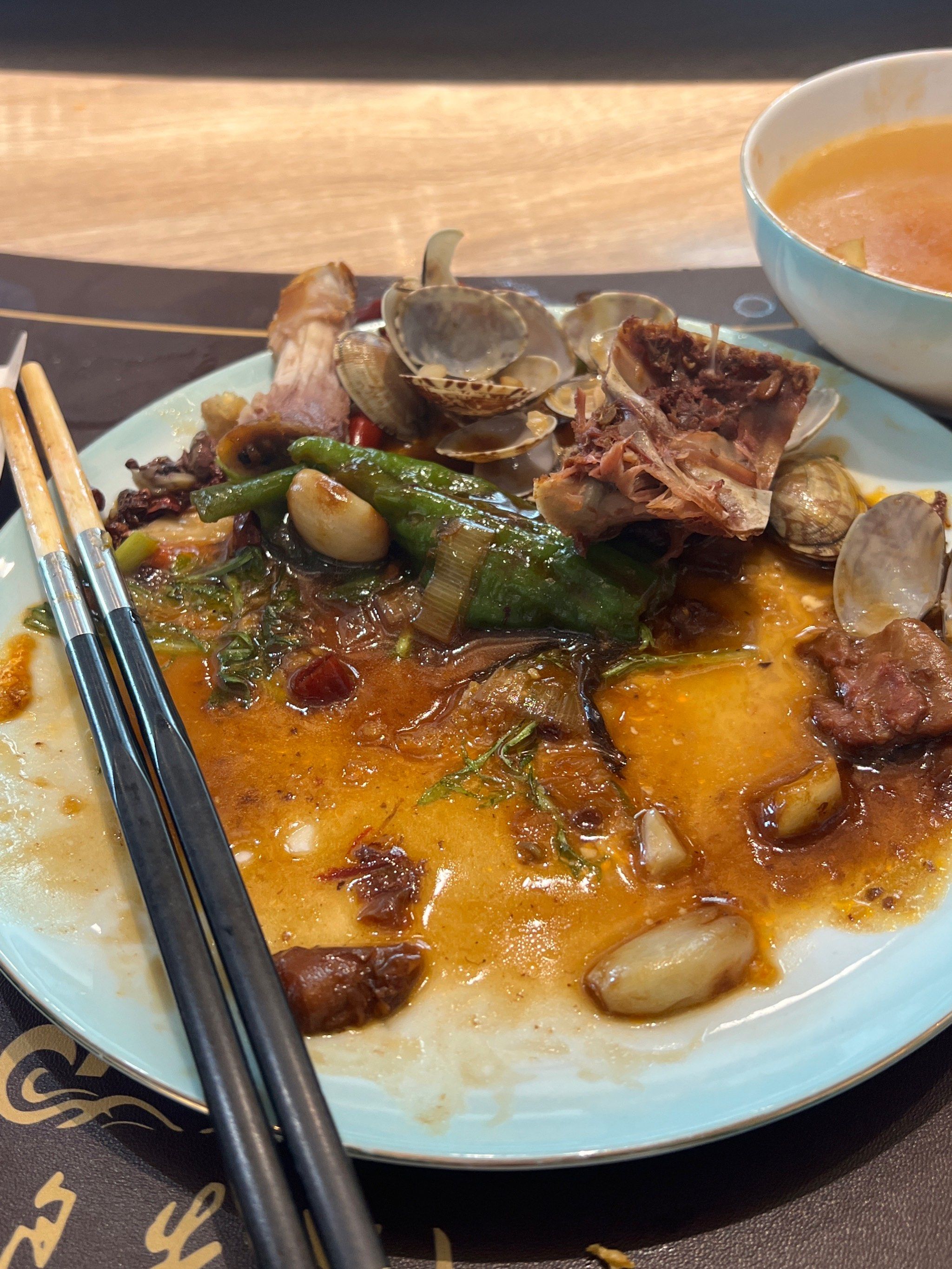 朱老大饺子村 干净好吃!