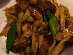 武当山笋炒腊肉-清水亭湖北菜(大屯DT51店)