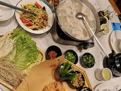 -丁里羊肉小镇(天鹅湖总店)