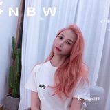 这款发色最适合夏天驾驭，非常合适小姐姐的一款发色
