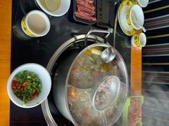 -田村·酸汤鲜牦牛肉火锅(布达拉宫广场店)