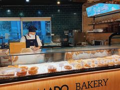 -MADO冰淇淋咖啡馆(淘金店)