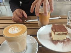 -VOYAGE COFFEE 咖啡烘焙工坊店(798艺术区店)