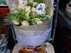 -FEI FEI FLOWER鲜花店·气球派对·宝宝宴布置(虹口德必运动Loft店)